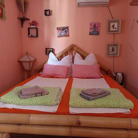 Kucica Za Odmor Lena I Matija Apartment เซรมสกี คาร์ลอฟซี ภายนอก รูปภาพ
